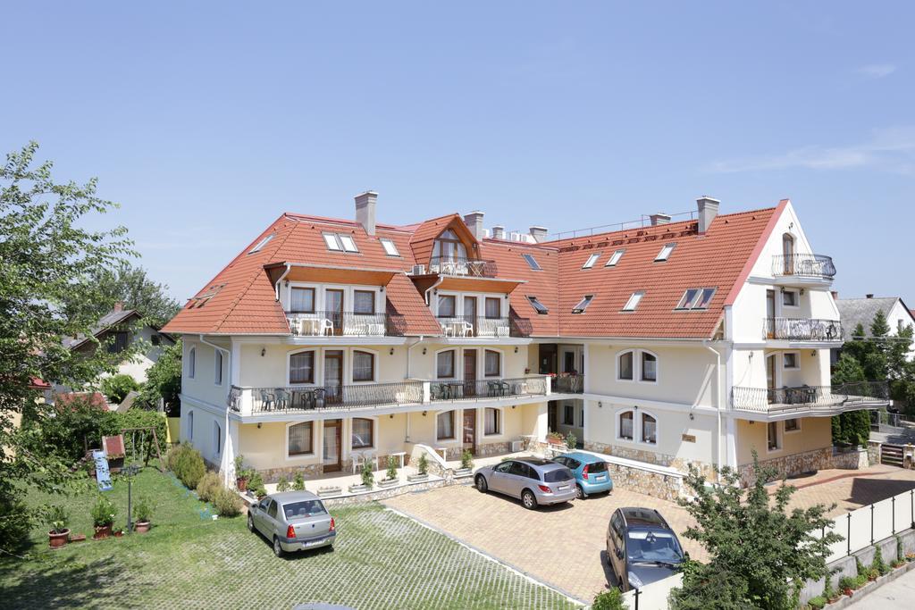 Apartmán Club Unicum Hévíz Exteriér fotografie