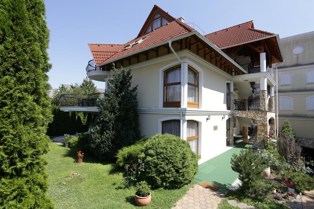 Apartmán Club Unicum Hévíz Exteriér fotografie