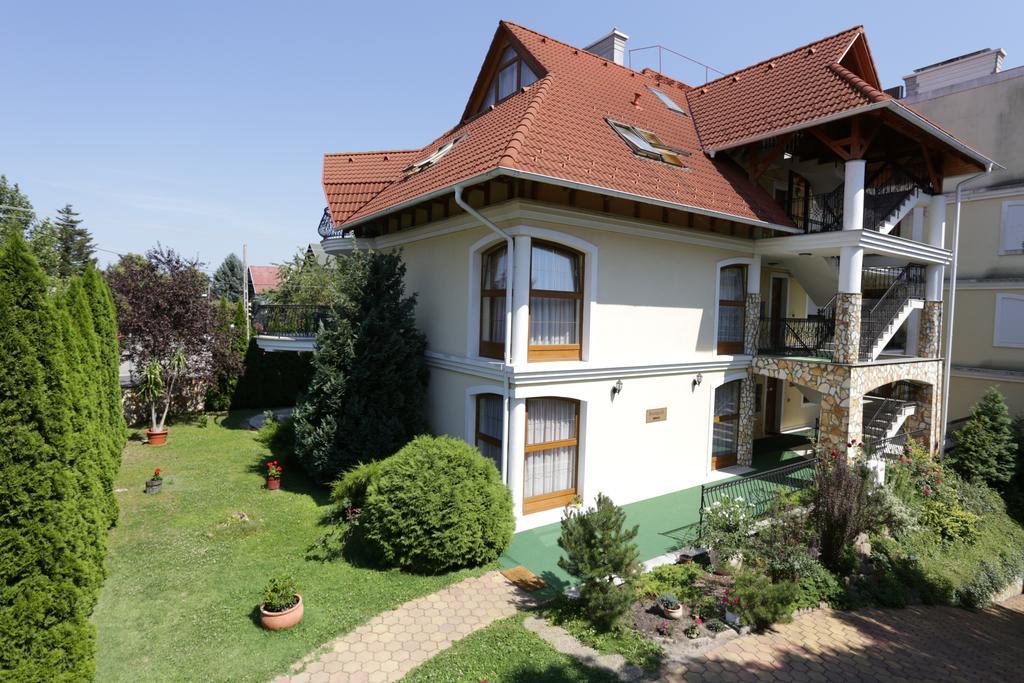 Apartmán Club Unicum Hévíz Exteriér fotografie